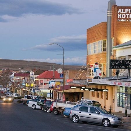 The Alpine Hotel Cooma Extérieur photo
